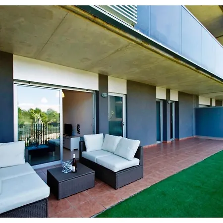 Uhc Paradise Village Family Complex Apartment Salou
