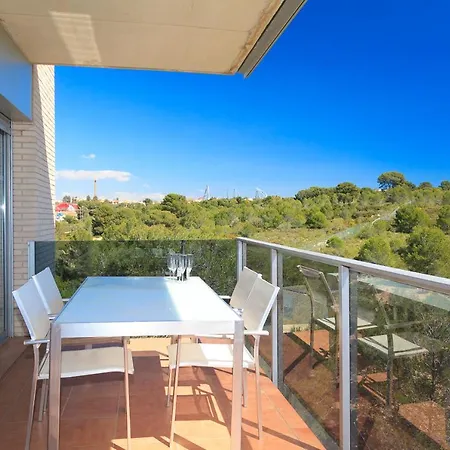 Uhc Paradise Village Family Complex