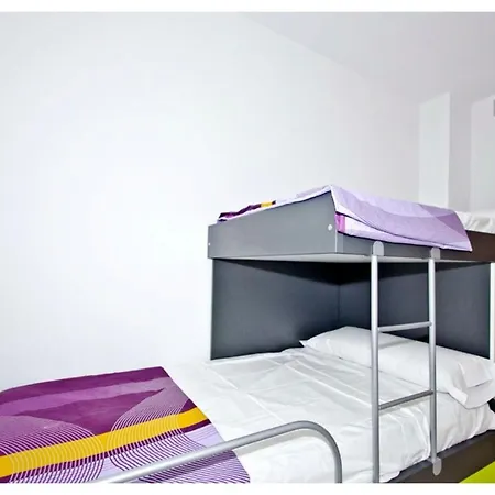 Uhc Paradise Village Family Complex Salou