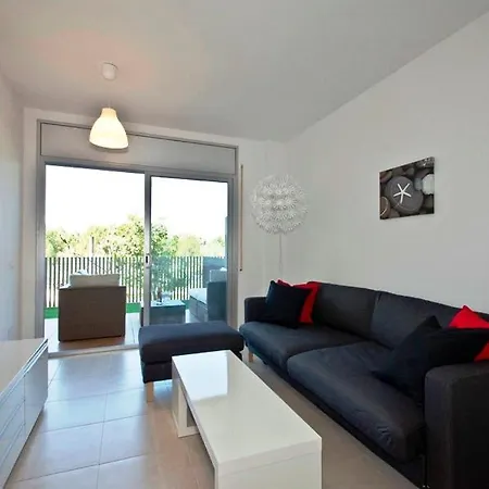 Uhc Paradise Village Family Complex Apartment *