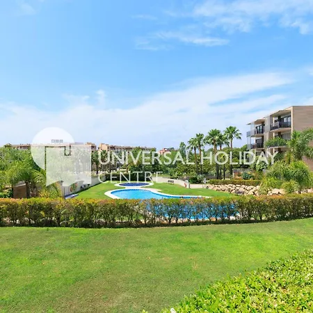 Uhc Paradise Village Family Complex Apartmán *